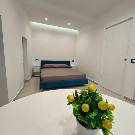 Kupe Luxury Loft SantʼAgata sui Due Golfi